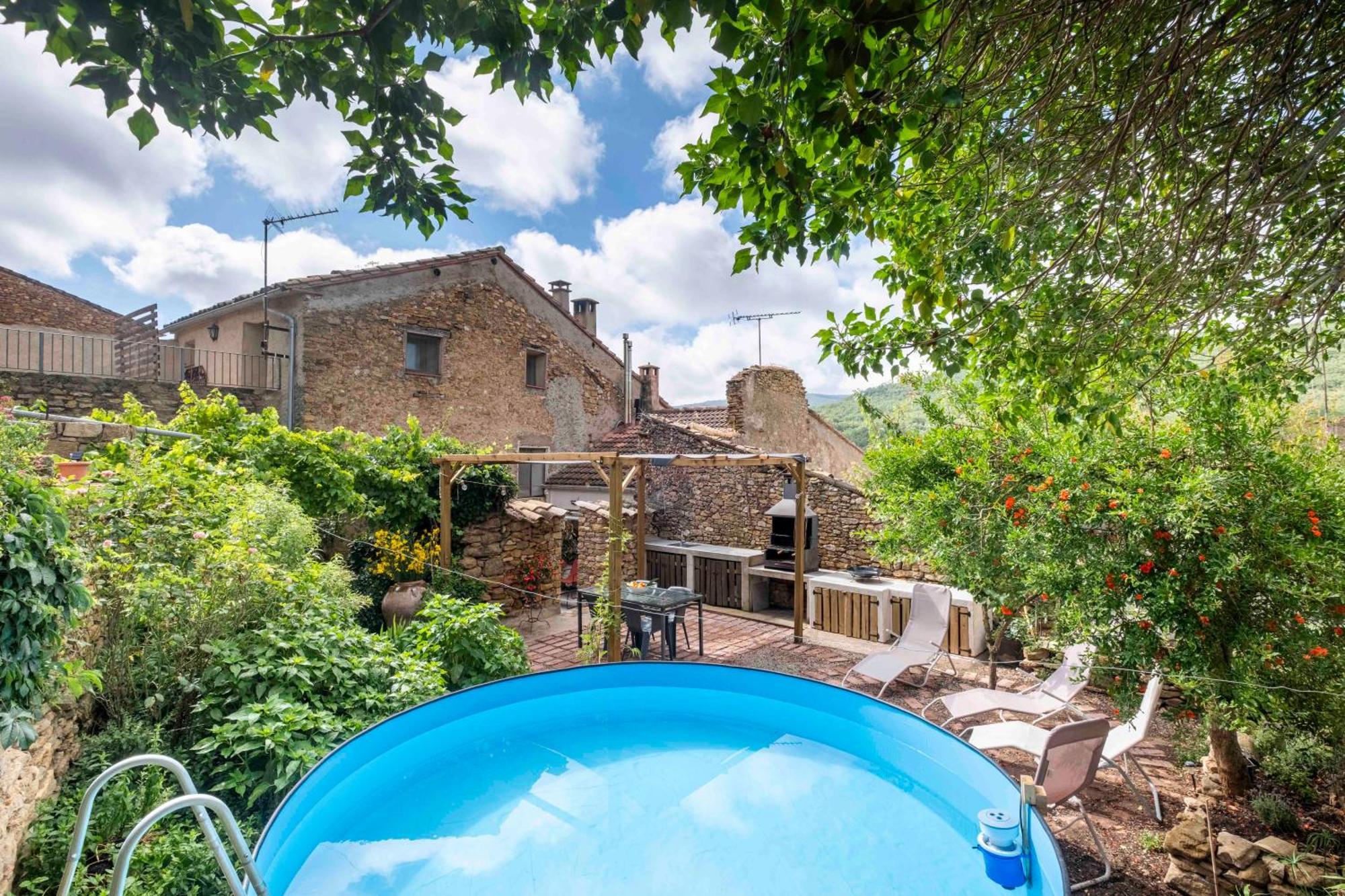 Вилла Casa Acollidora I Familiar Amb Jardi I Barbacoa Ажер Экстерьер фото